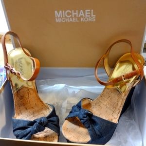 Michael Kors Denim Wedge Sz 8 1/2 m